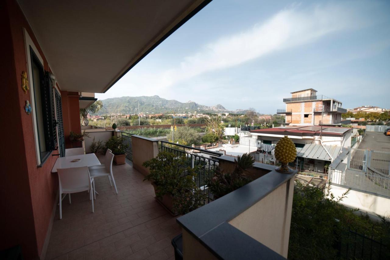 Casa Rosanna Villa Giardini-Naxos Buitenkant foto